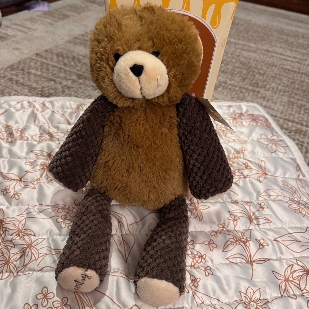 Scentsy Buddy Barnabus the Bear Brown 2010 Plush With Box And Tags Retired